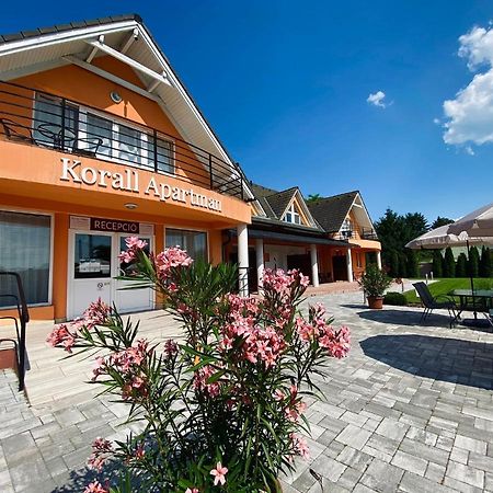 Korall Apartman Balatonfůzfő Extérieur photo