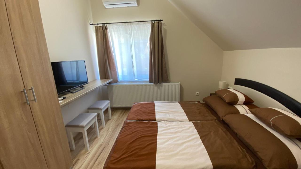 Korall Apartman Balatonfůzfő Extérieur photo