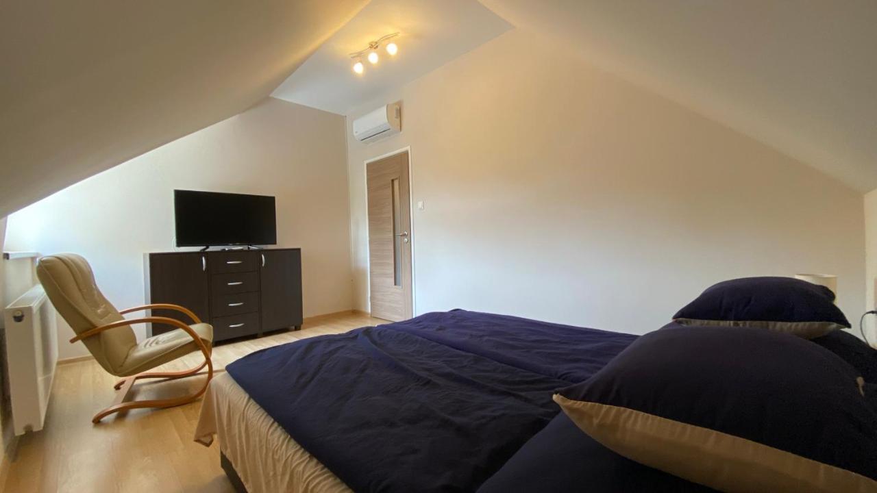 Korall Apartman Balatonfůzfő Extérieur photo
