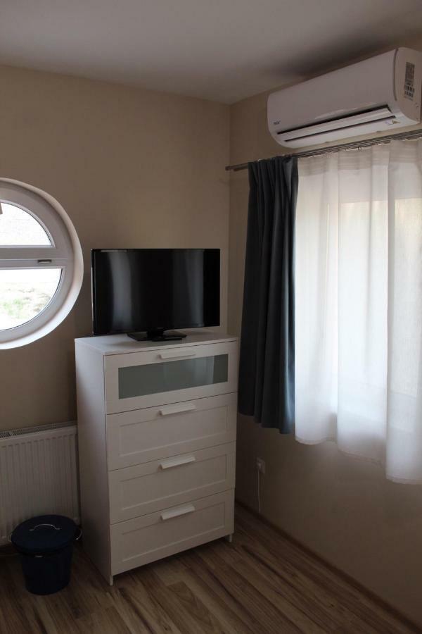 Korall Apartman Balatonfůzfő Extérieur photo
